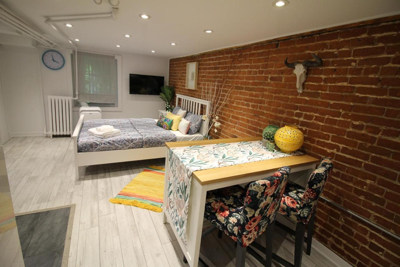 Apartment Cote-des-neiges - Downtown Montreal