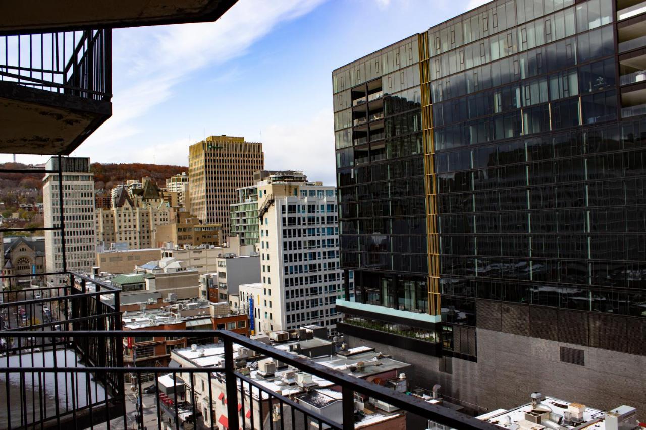 Apartment Shiny Spacious With Perfect View In Crescent Montreal