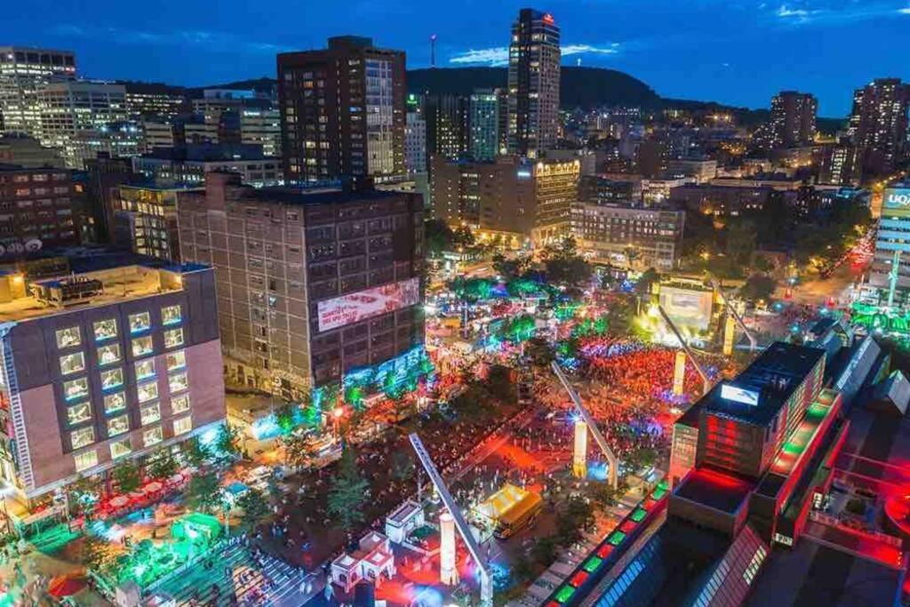 Charming Cozy Montreal