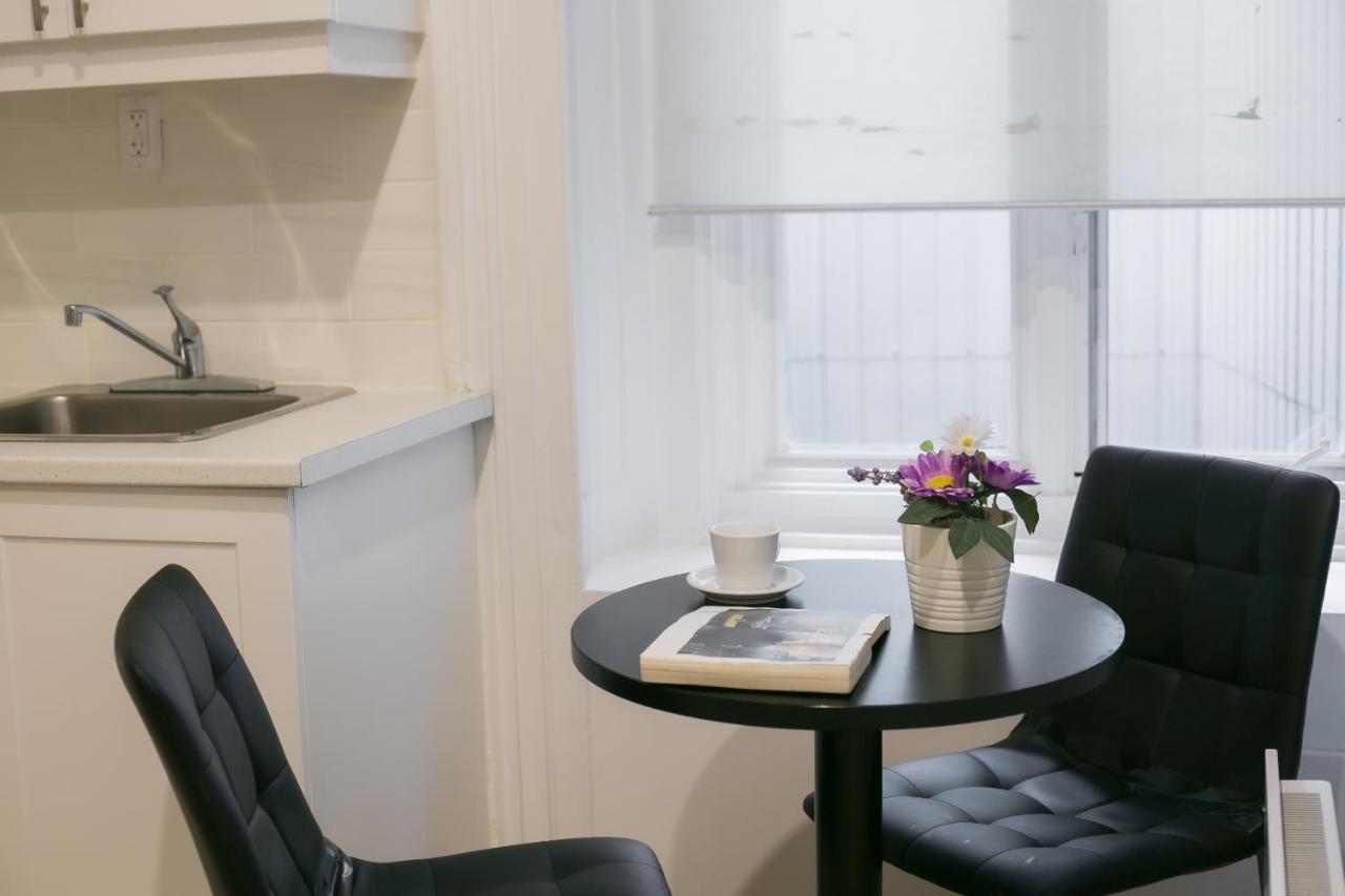 & Espace Confort Inn Montreal