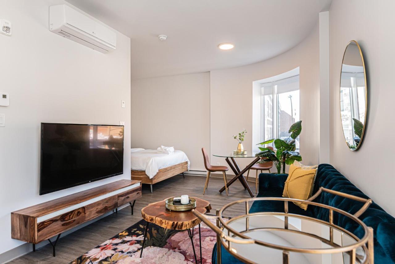 Apartment Huge New Flat Well Located Closed On St-denis Street By Den
