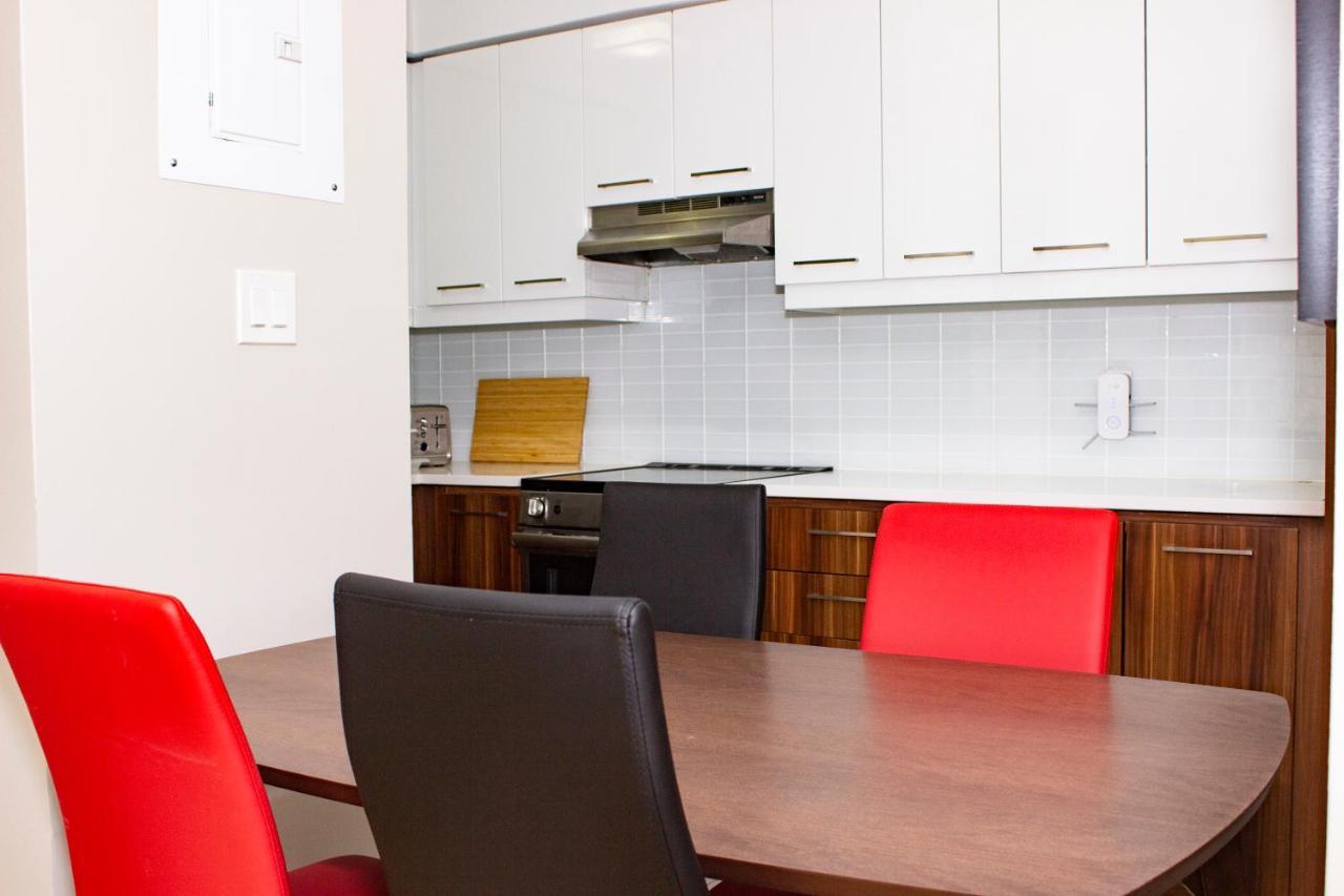 Shiny Spacious With Perfect View In Crescent *