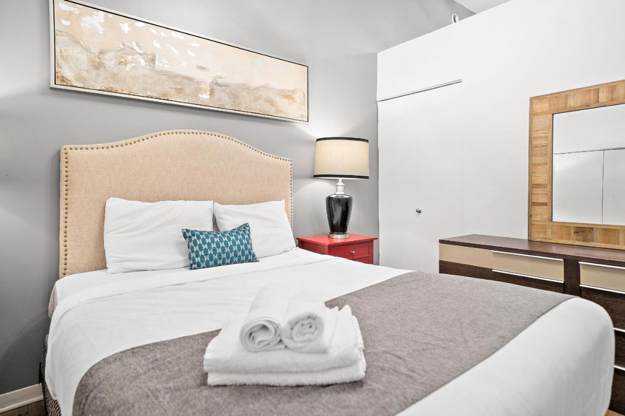 Le Moyen By Restavio * Montreal