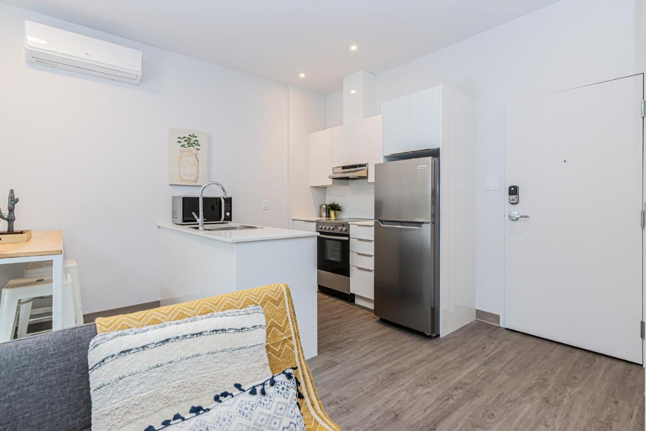 New And Perfectly Located 1 Bedroom By Den Montreal
