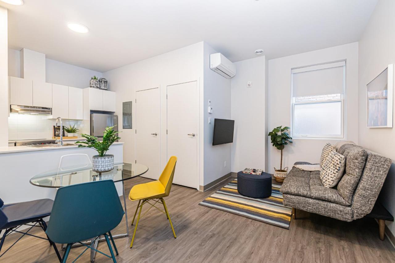 New Urban And Well Located 1 Bedroom By Den * Montreal