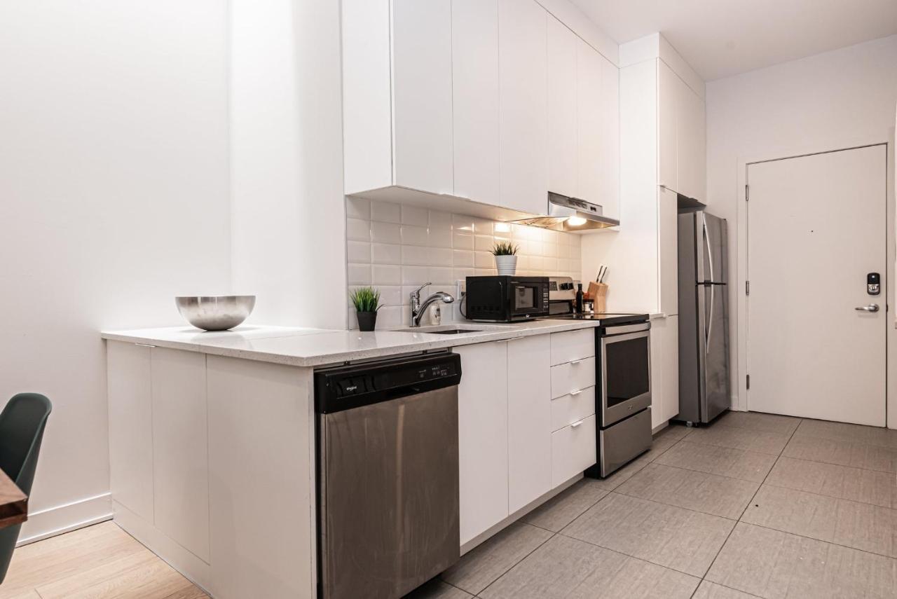 Cool And Clean Flat By Atwater Market By Den Stays