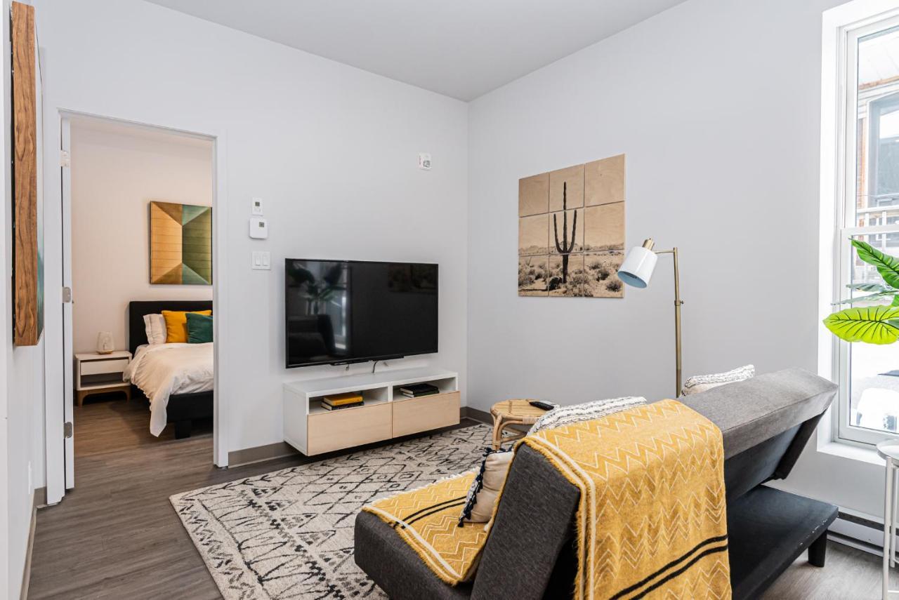 Apartment New And Perfectly Located 1 Bedroom By Den Montreal