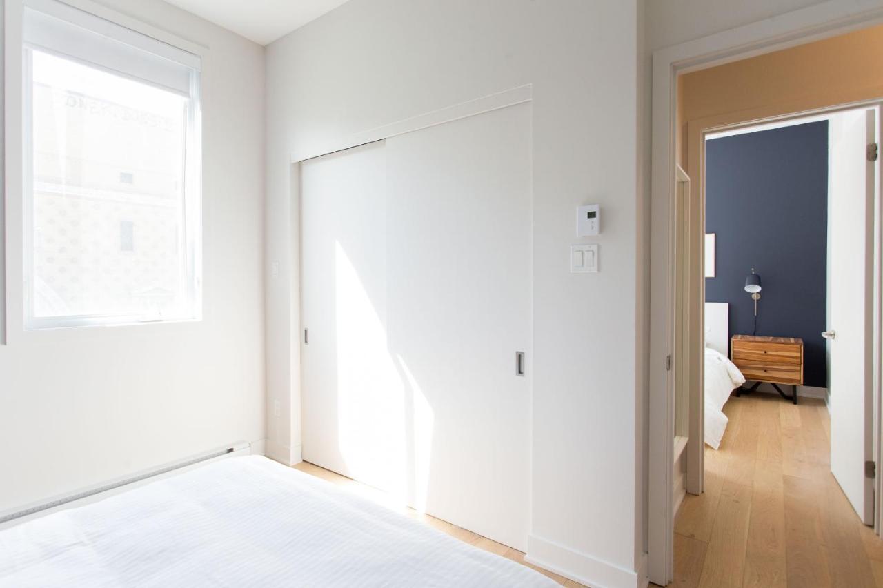 Huge & Swanky By Atwater Market By Den Stays