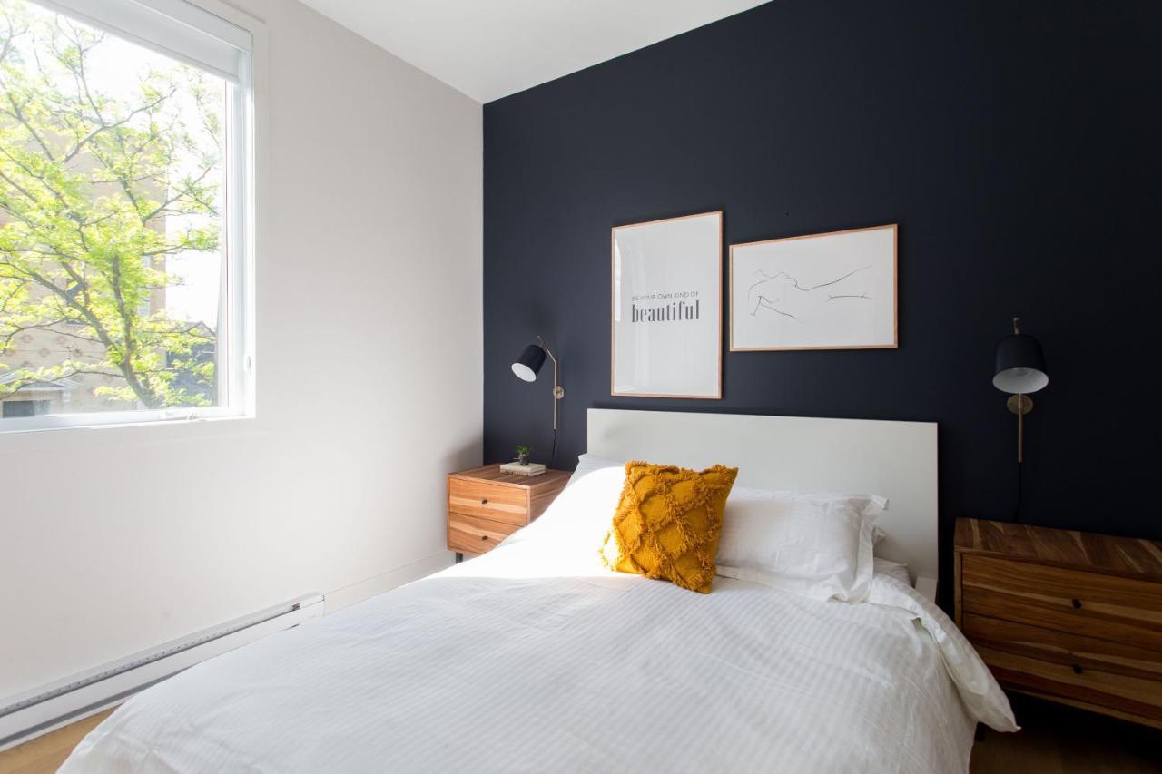 Apartment Huge & Swanky By Atwater Market By Den Stays