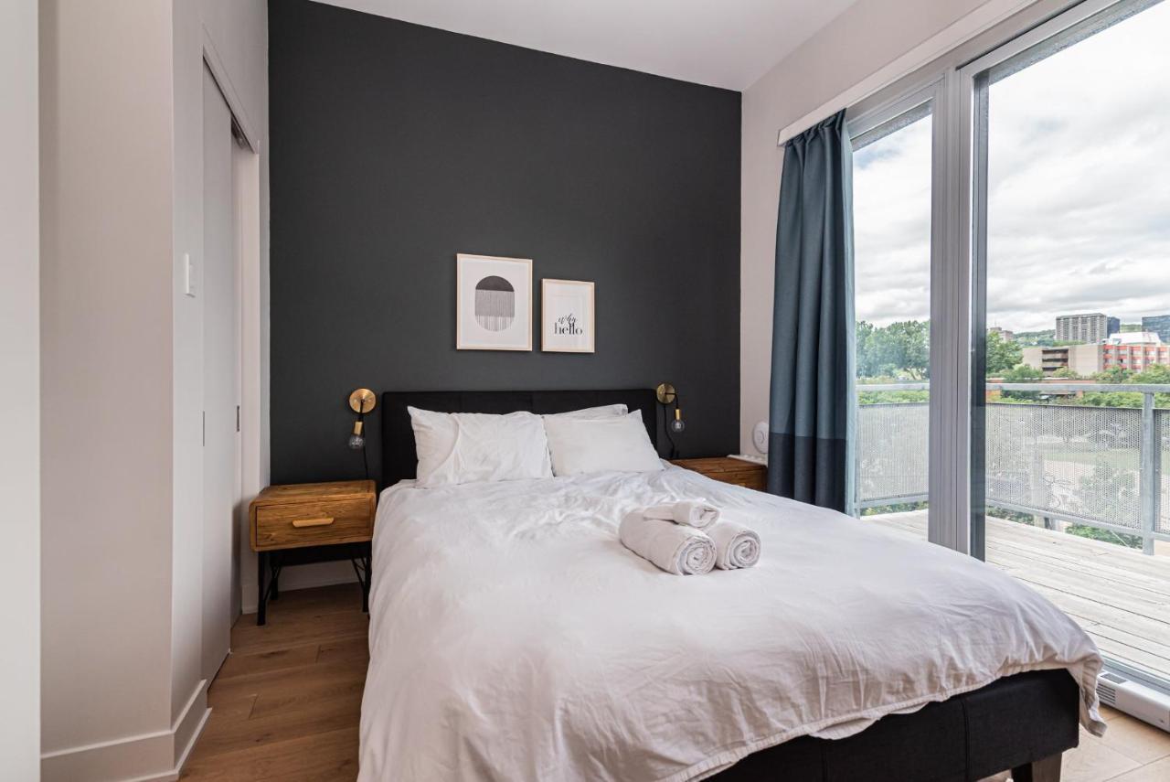 Elegant & Perfectly Located By Atwater Market By Den Stays *