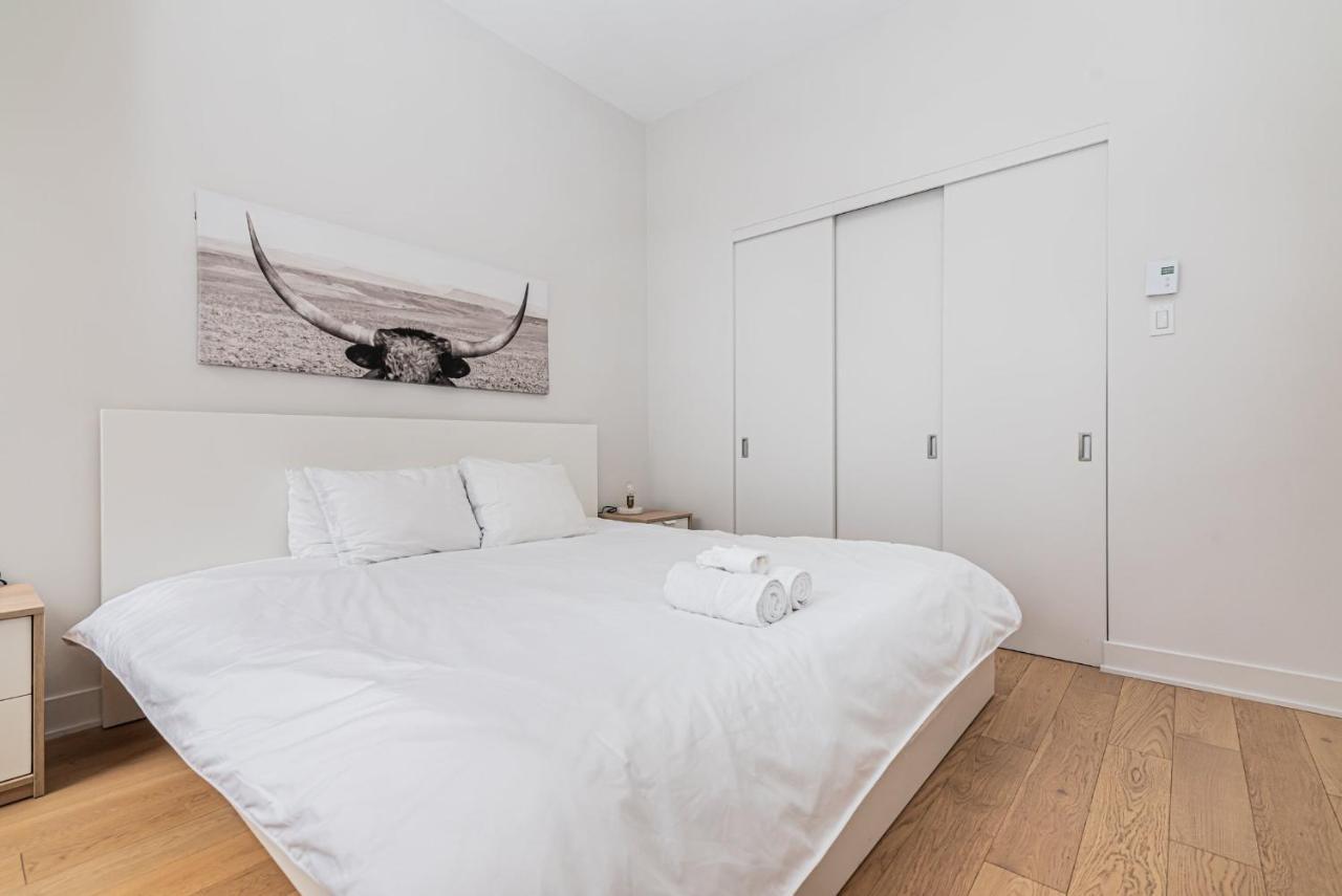 Cool And Clean Flat By Atwater Market By Den Stays Apartment Montreal