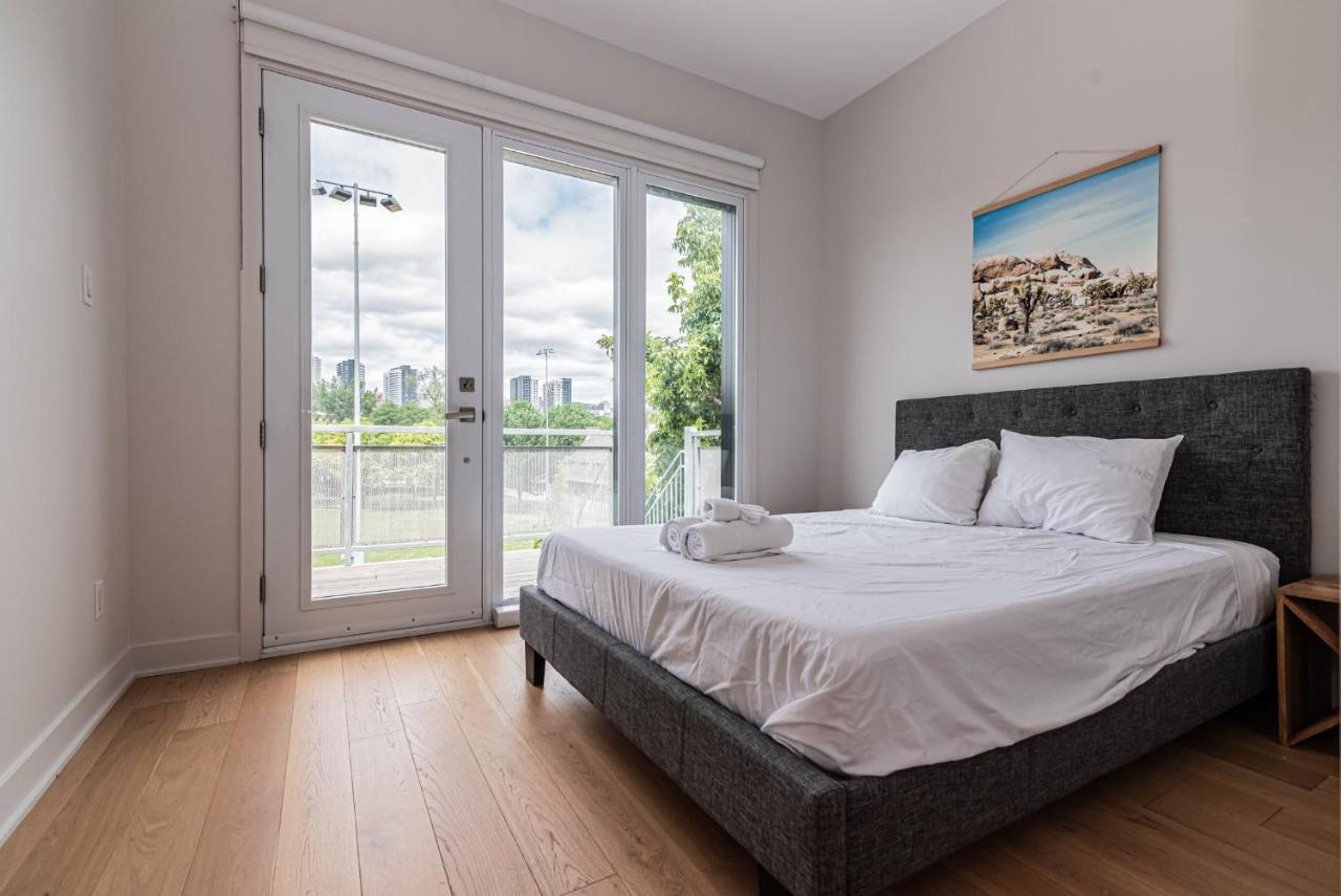 Cool And Clean Flat By Atwater Market By Den Stays
