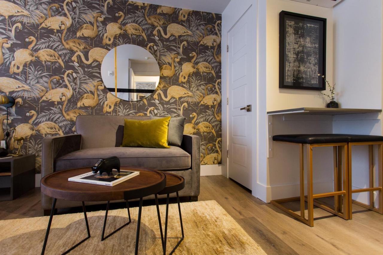 Fun & Funky Little Italy With Full Kitchen By Den Apartment Montreal