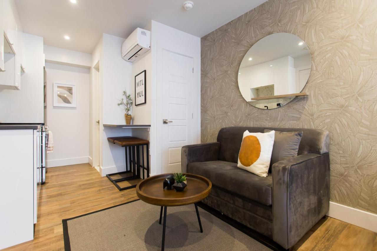 Blue Oasis With Full Kitchen And Bath By Den Apartment *