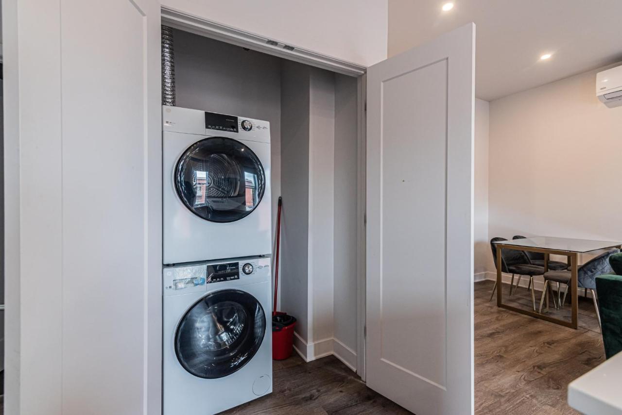 2 Bedroom Luxury In The Mile End By Den Stays Apartment