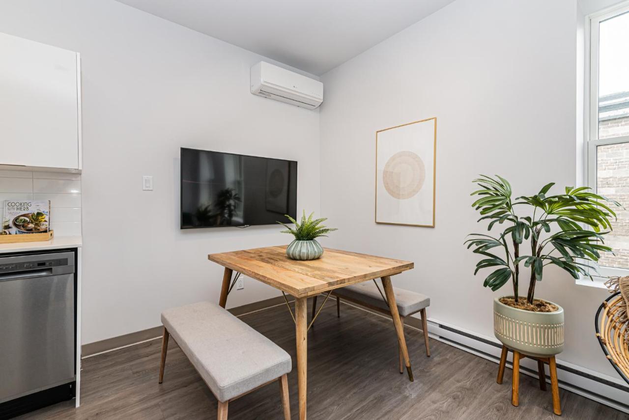 Brand New And Perfectly Located Flat In Le Plateau By Den Apartment Montreal