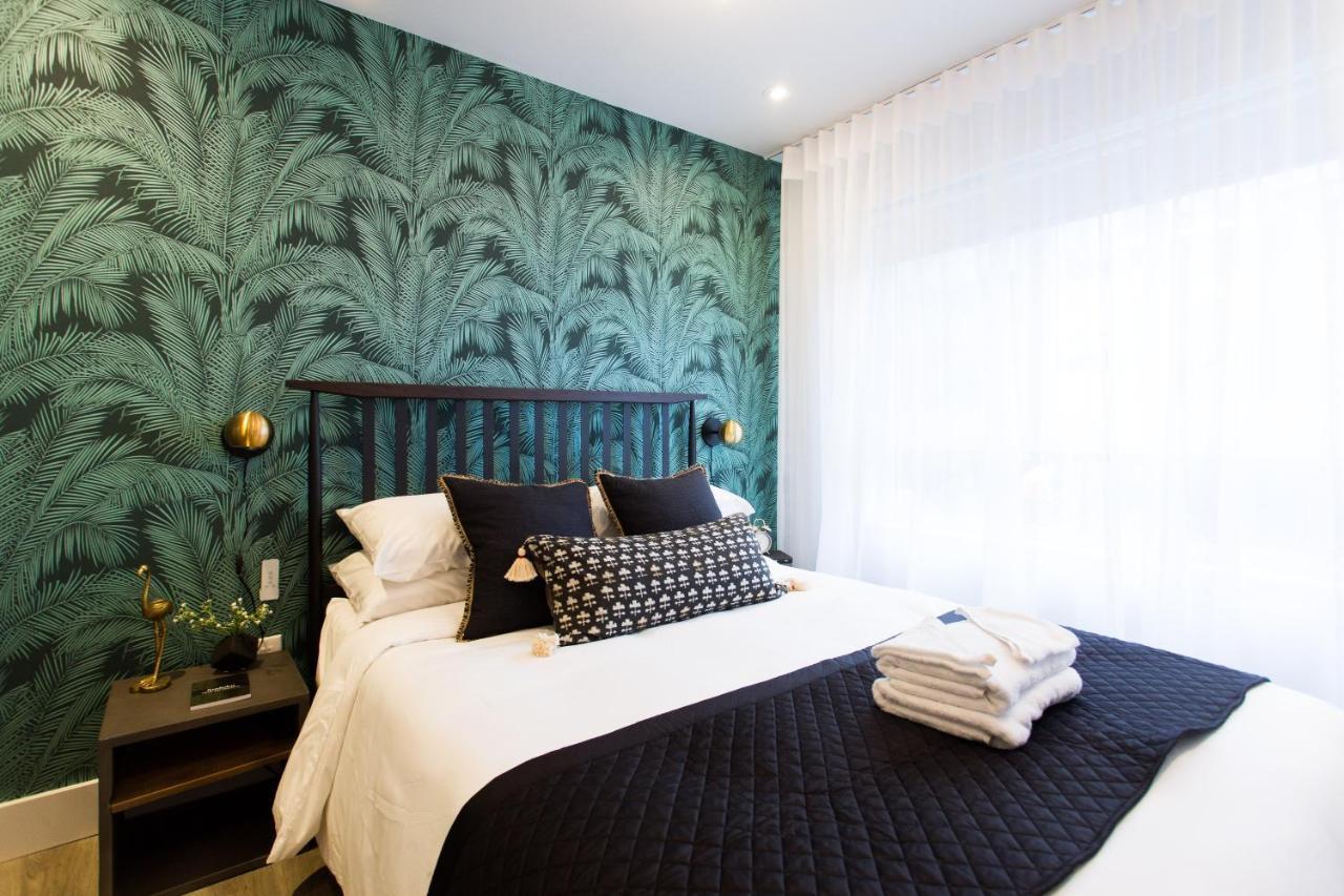 Palms Steps From Jeantalon Market Full Bath By Den