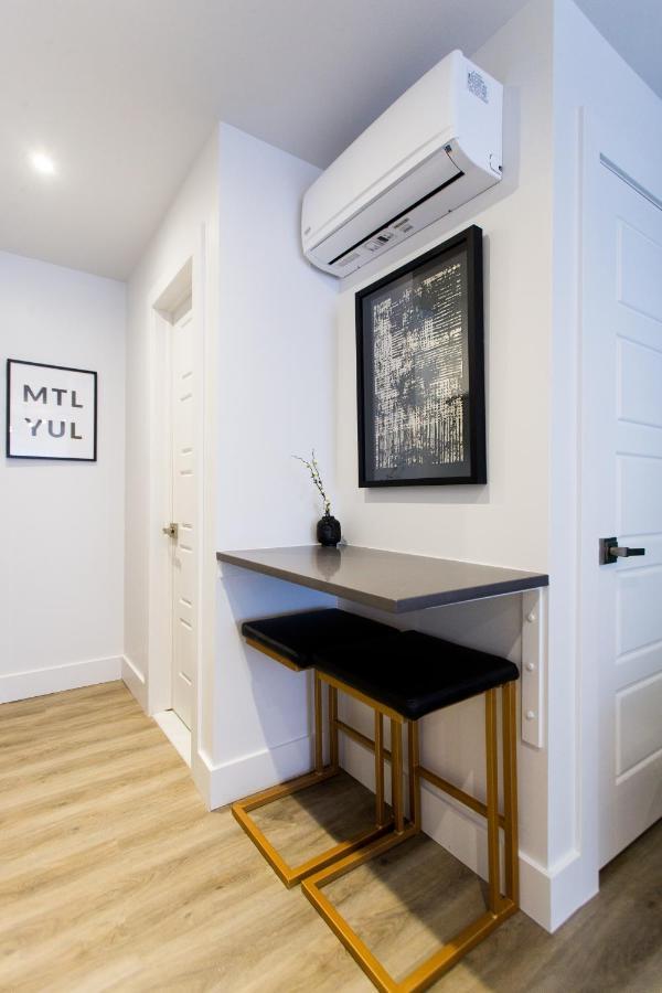 Palms Steps From Jeantalon Market Full Bath By Den *
