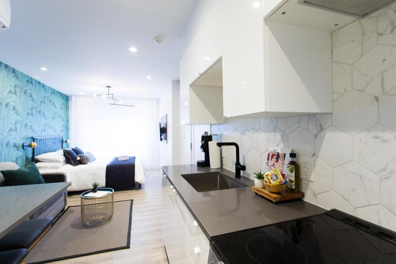 Apartment Palms Steps From Jeantalon Market Full Bath By Den