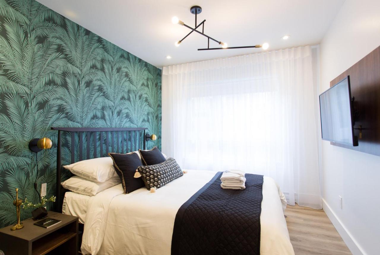 Palms Steps From Jeantalon Market Full Bath By Den