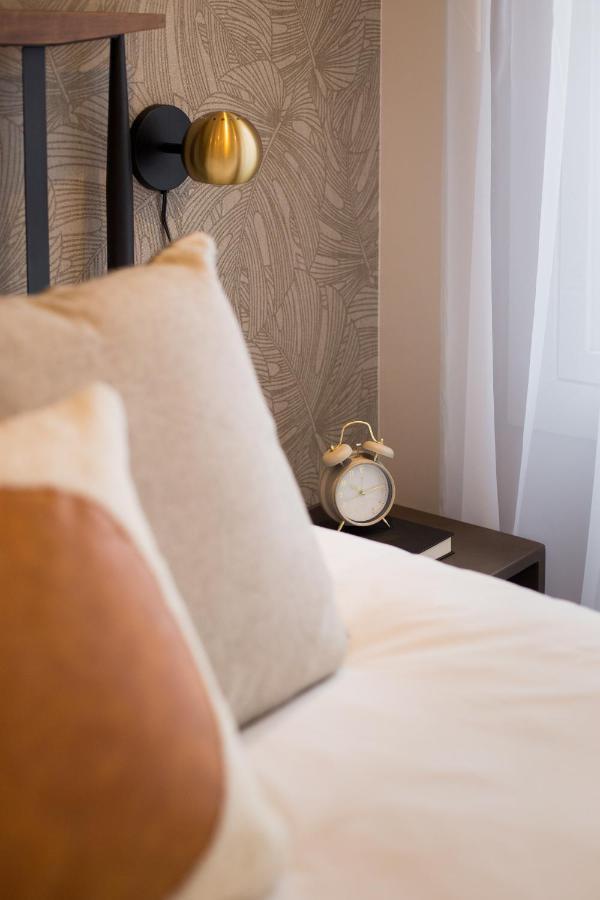 Romantic In The Heart Of Little Italy By Den Montreal