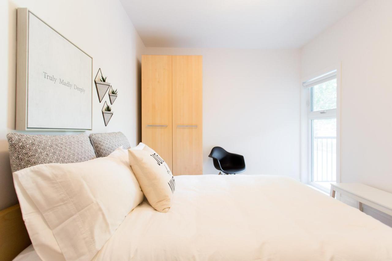Exquisite Modern In Little Italy By Den
