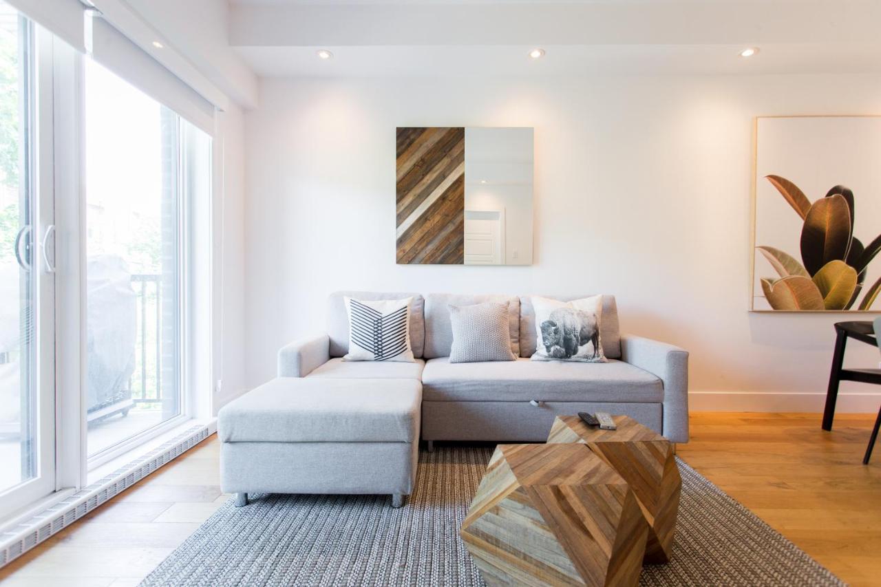 Exquisite Modern In Little Italy By Den *