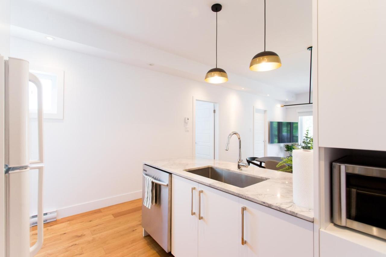Exquisite Modern In Little Italy By Den * Montreal