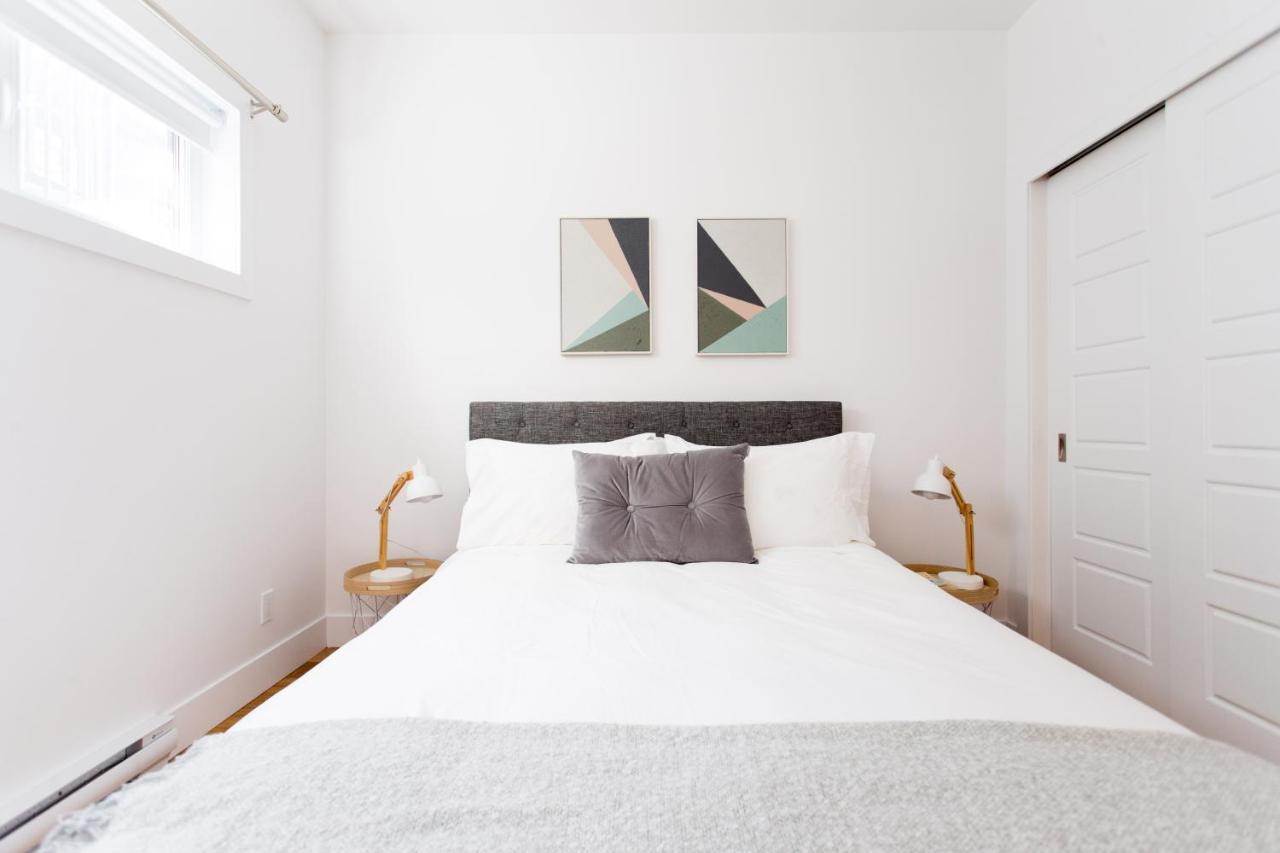 Exquisite Modern In Little Italy By Den *