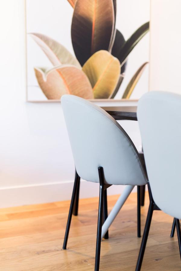 Exquisite Modern In Little Italy By Den Apartment *