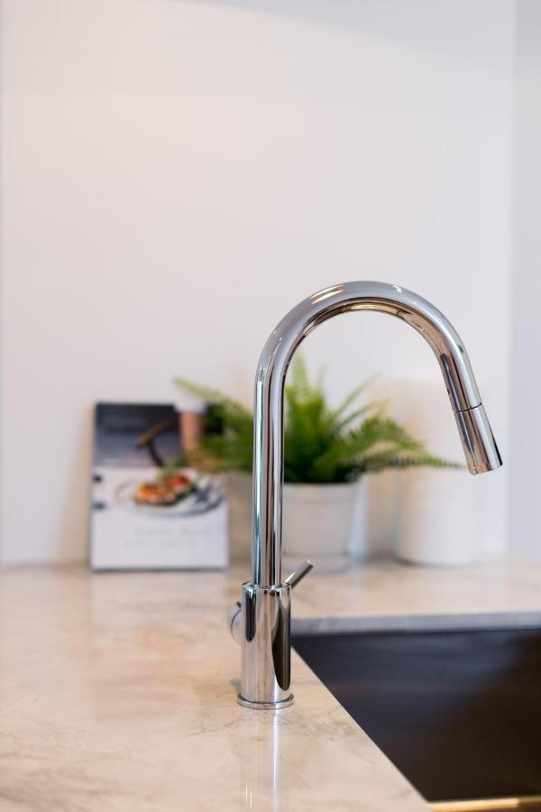 Exquisite Modern In Little Italy By Den
