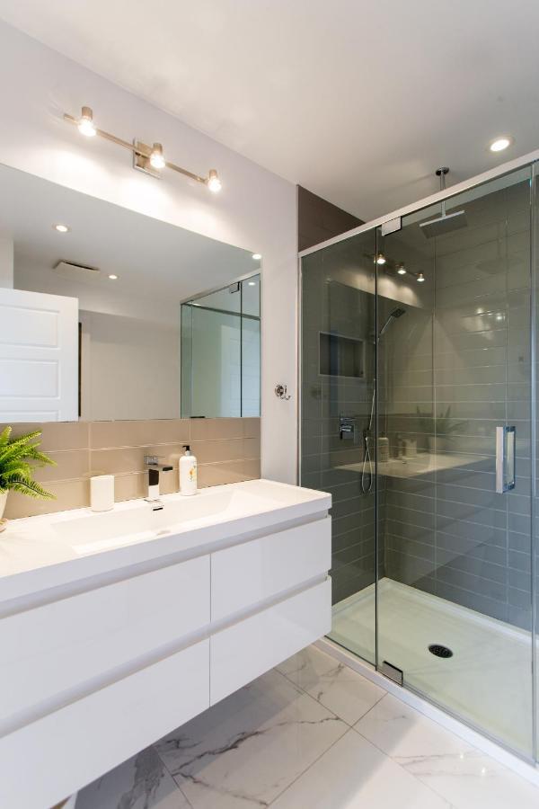 Exquisite Modern In Little Italy By Den * Montreal