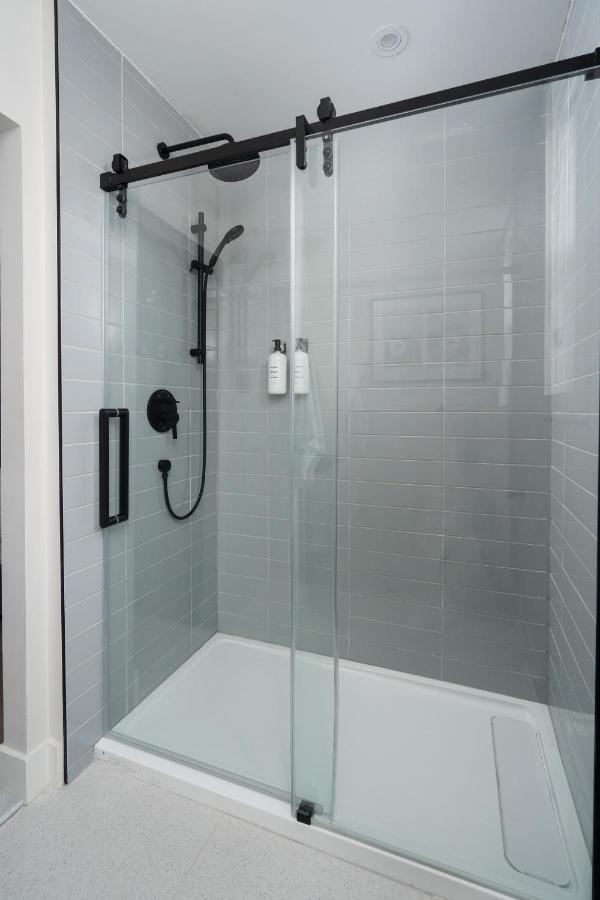 Apartment Francois-denis Montreal