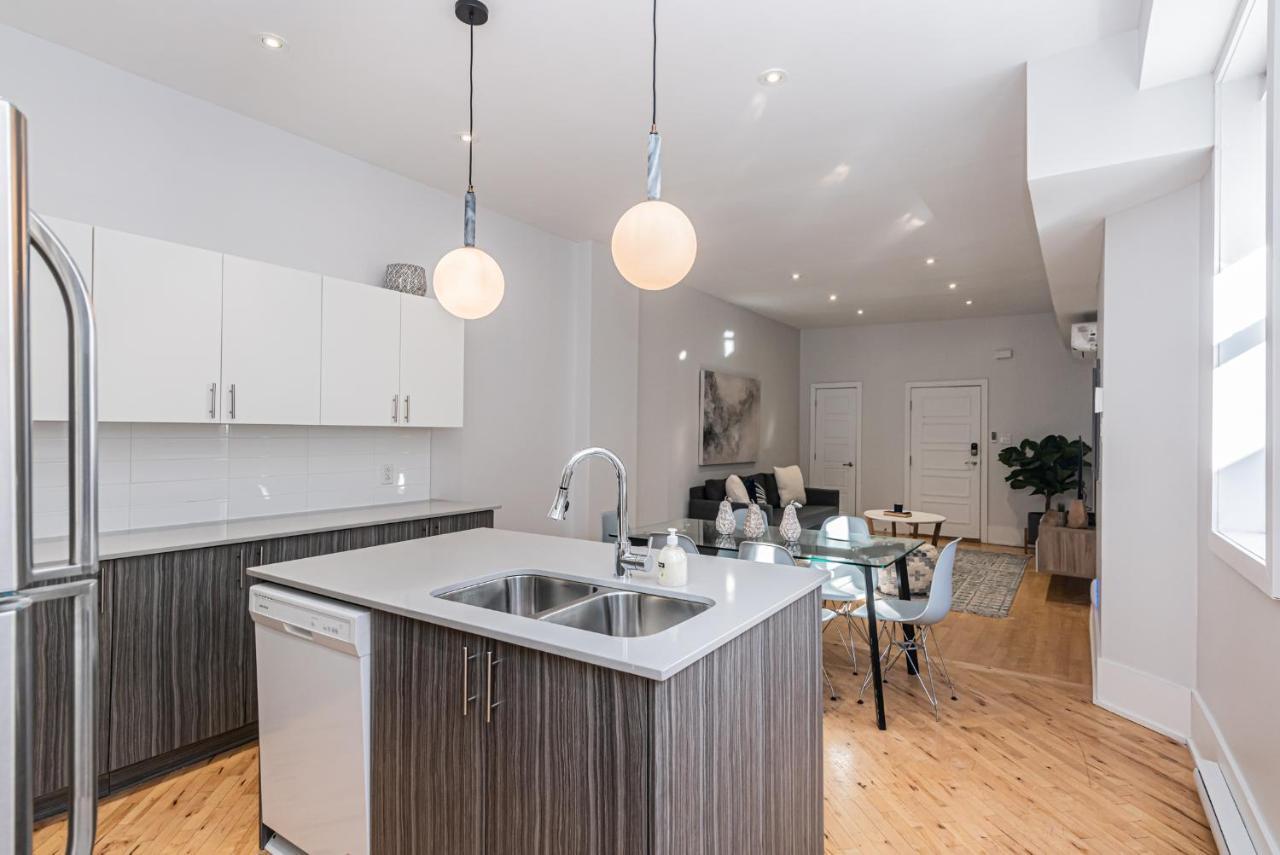 Welcoming And Homey Unit Near Mount Royal By Denstays Montreal