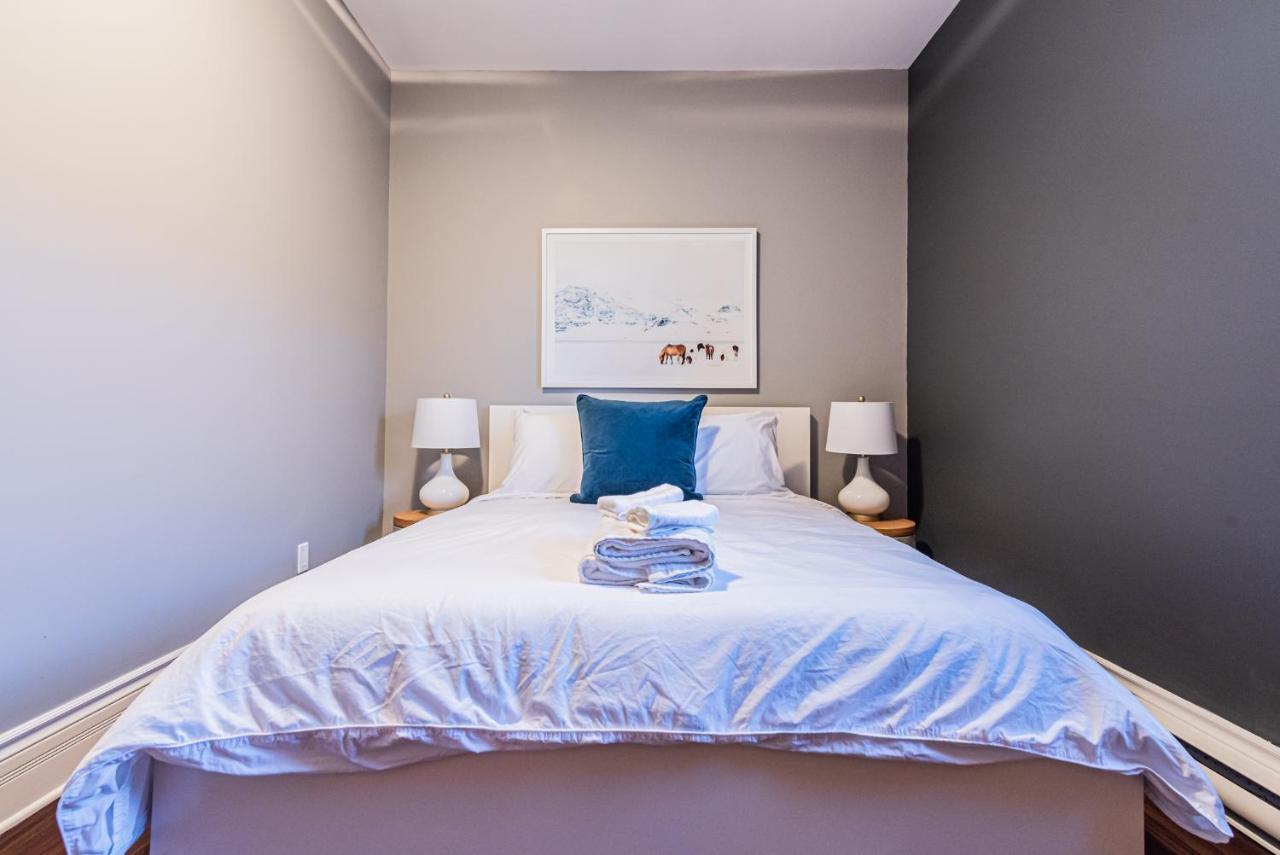 Family Friendly 3-bedroom Beauty In Le Plateau By Denstays