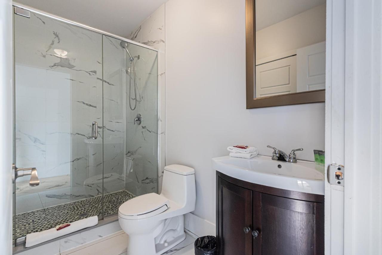 Welcoming And Homey Unit Near Mount Royal By Denstays
