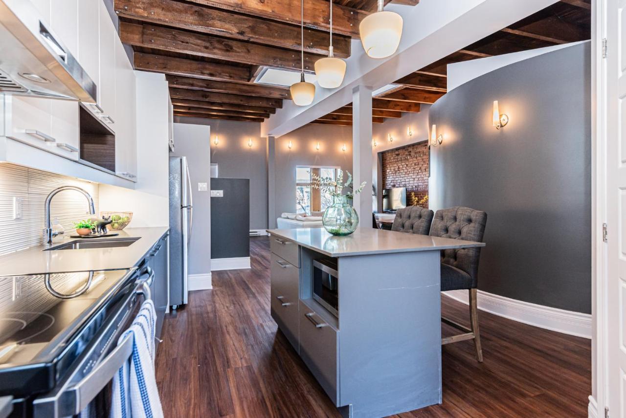 Family Friendly 3-bedroom Beauty In Le Plateau By Denstays Montreal