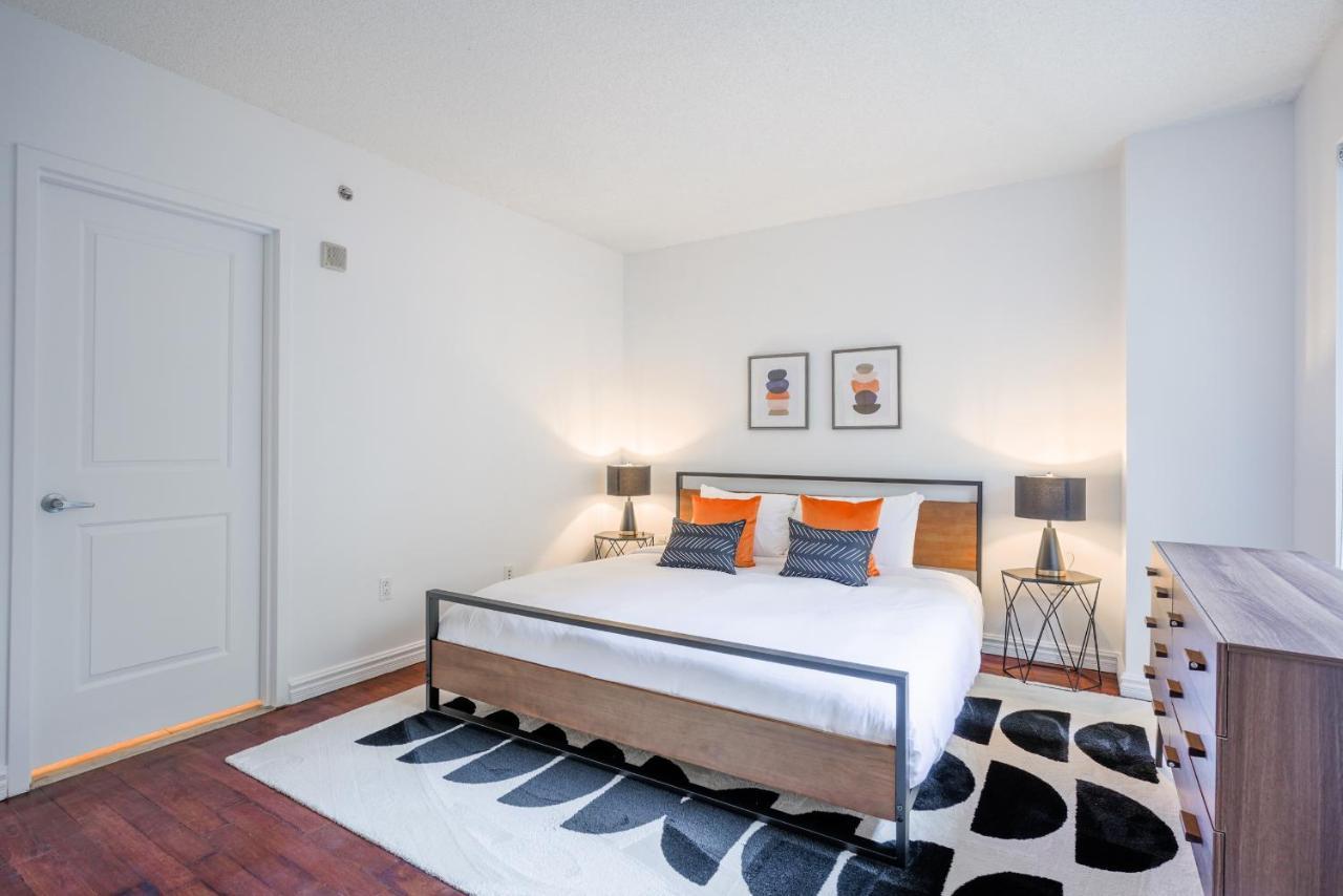 Le Mille Neuf Furnished Apartment