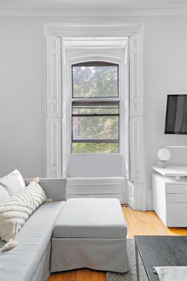 Old Port By Restavio Apartment Montreal