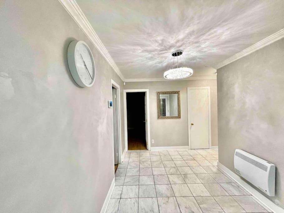 Cozy Place Renovated In Saint Leonard Wifi+netflix Villa