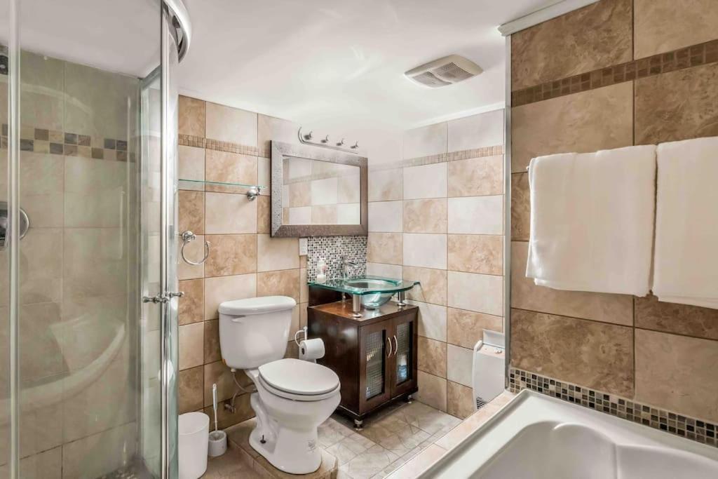 Cozy Place Renovated In Saint Leonard Wifi+netflix Villa