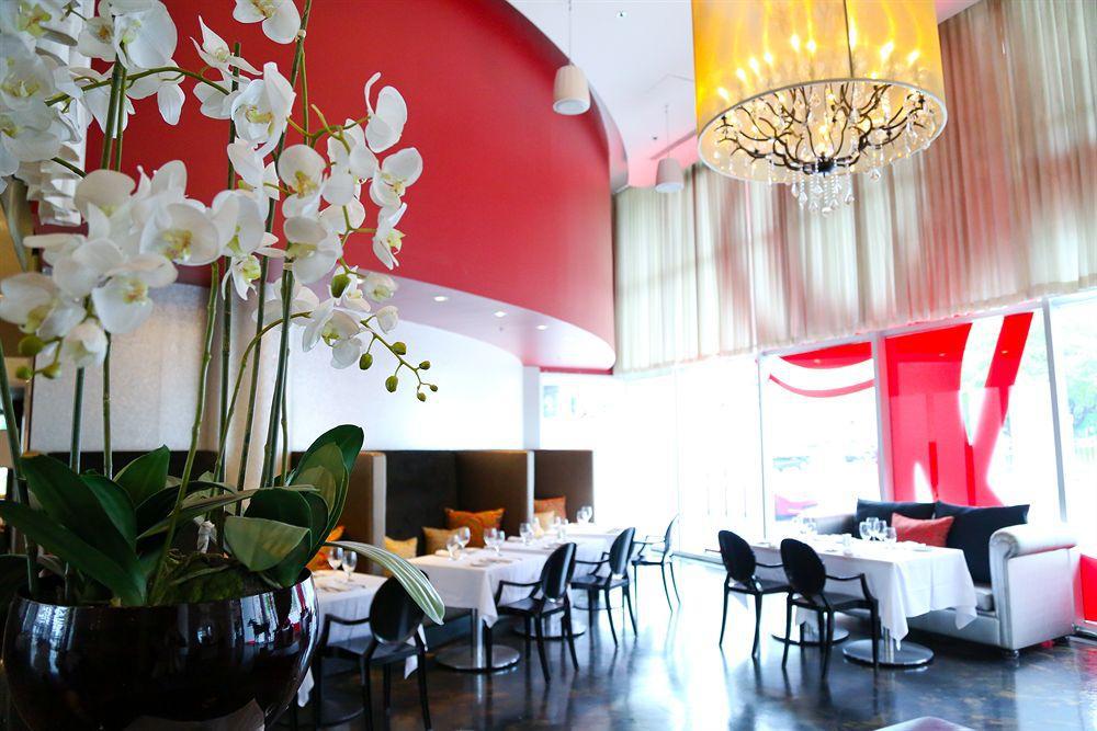 Hotel10 Hotel 4*