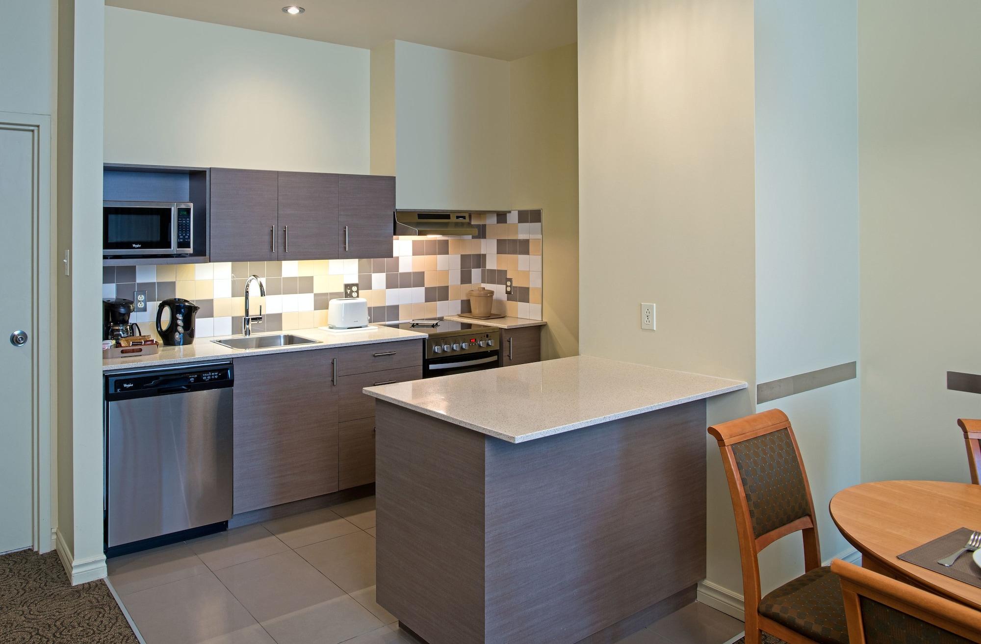 Le Square Phillips & Hotel 4*