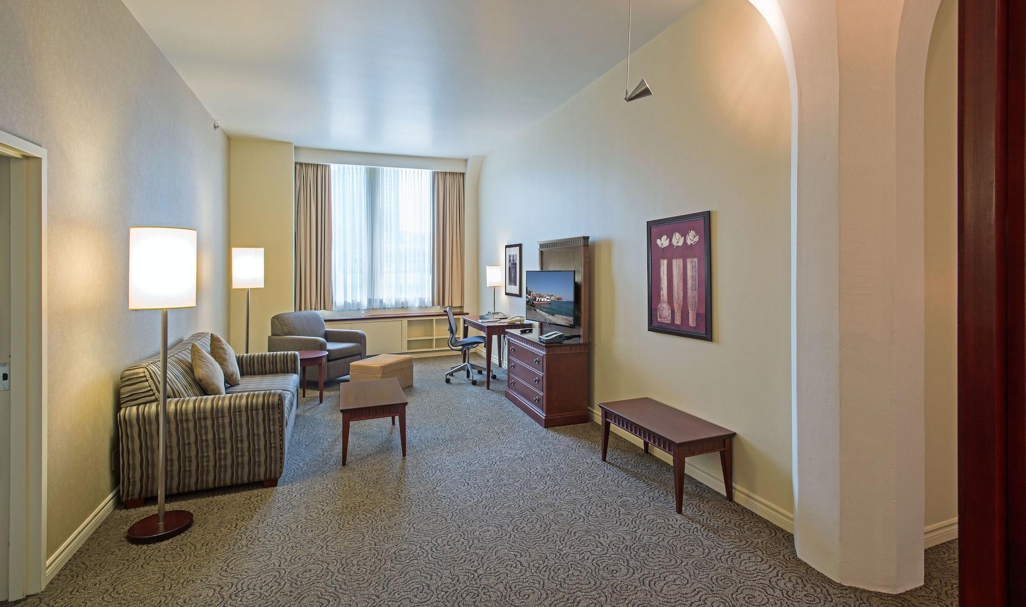 Hotel Le Square Phillips & 4*