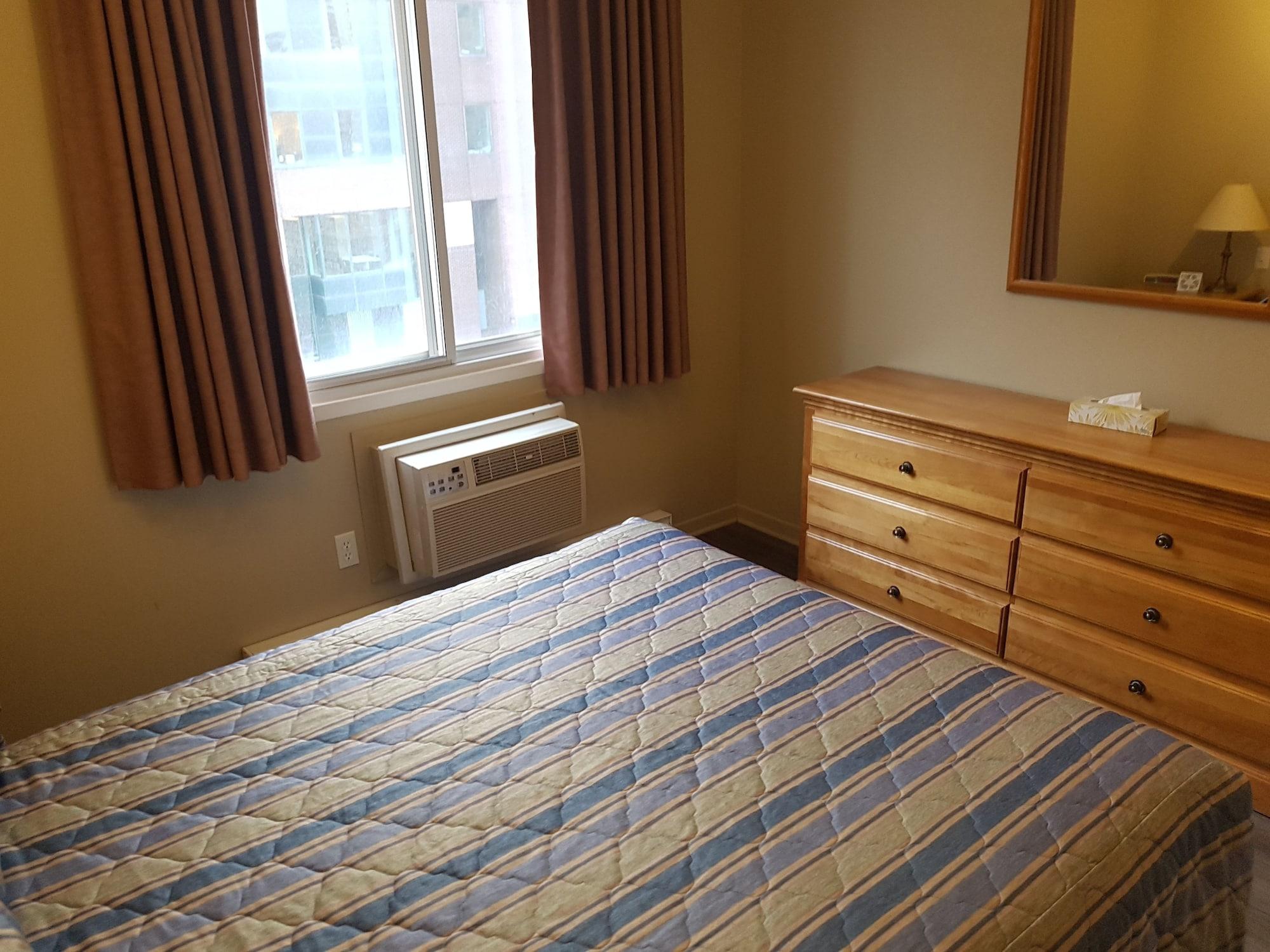 Le Roberval 3* Montreal