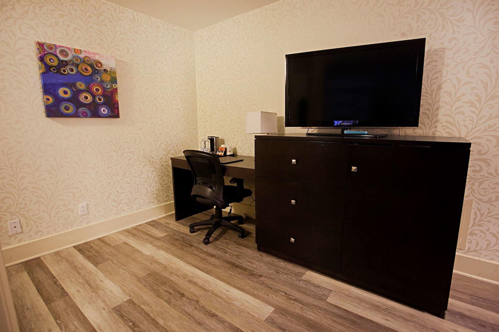 Western Downtown- Europa Hotel 3*