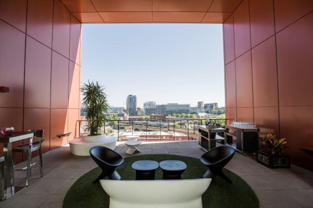Alt Hotel