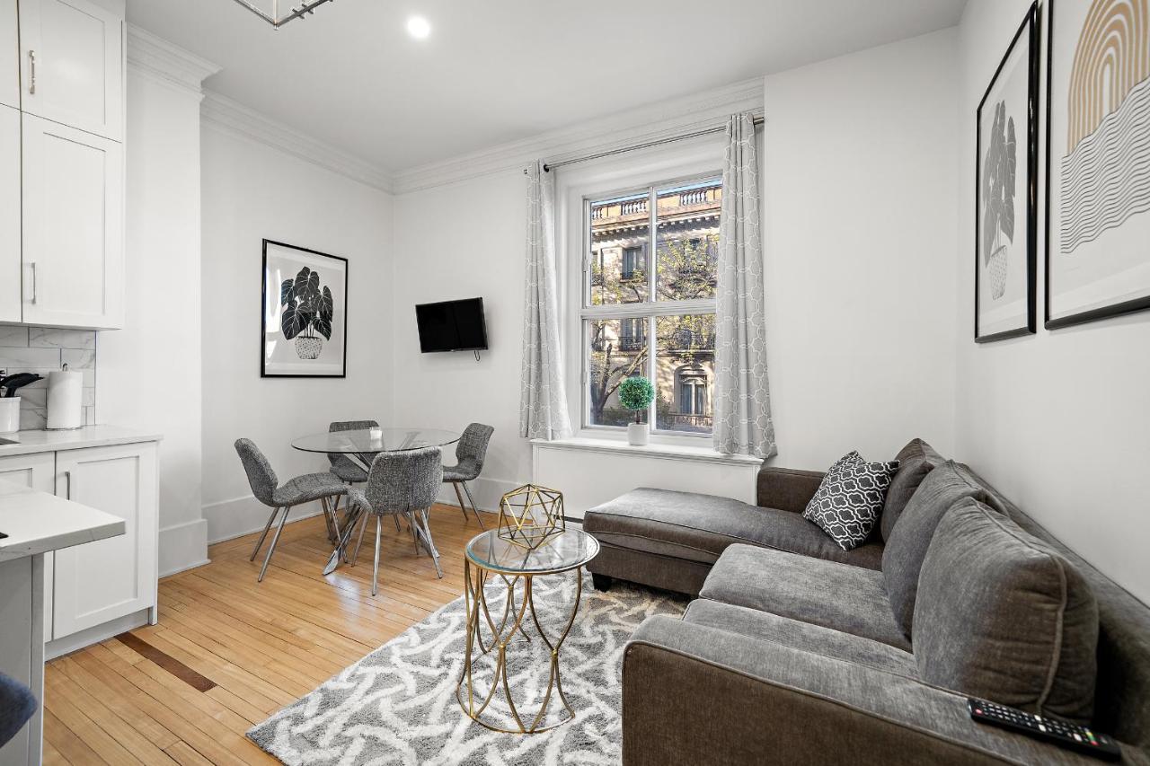 Apartment Ave Du Musee By Restavio