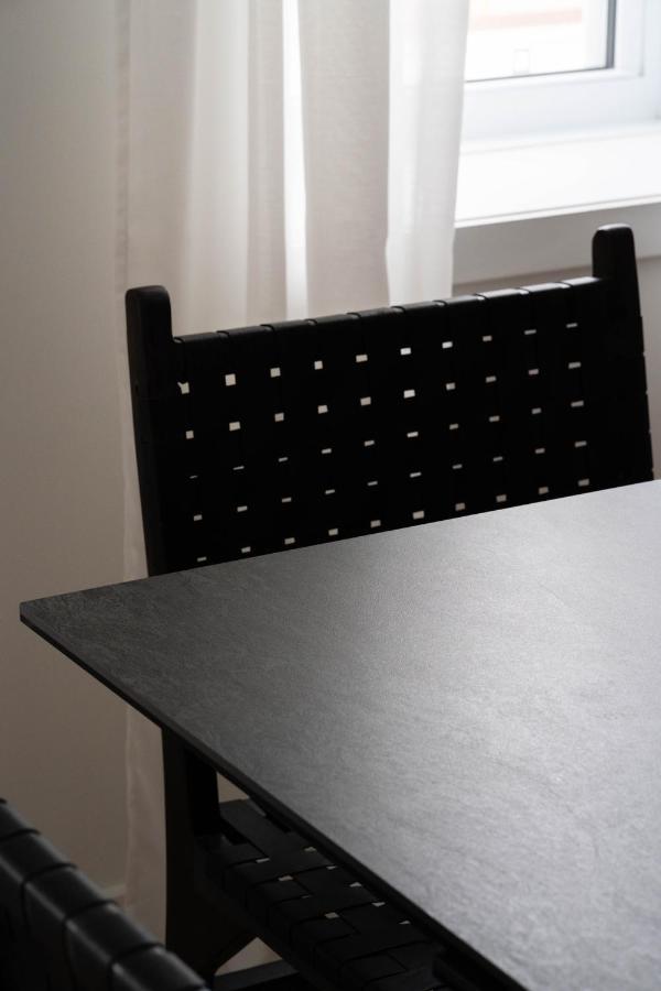 Knox - Downtown Apartment *