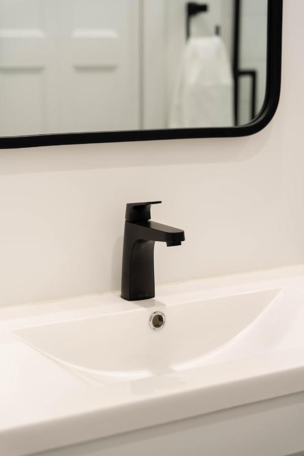 Apartment Knox - Downtown Montreal